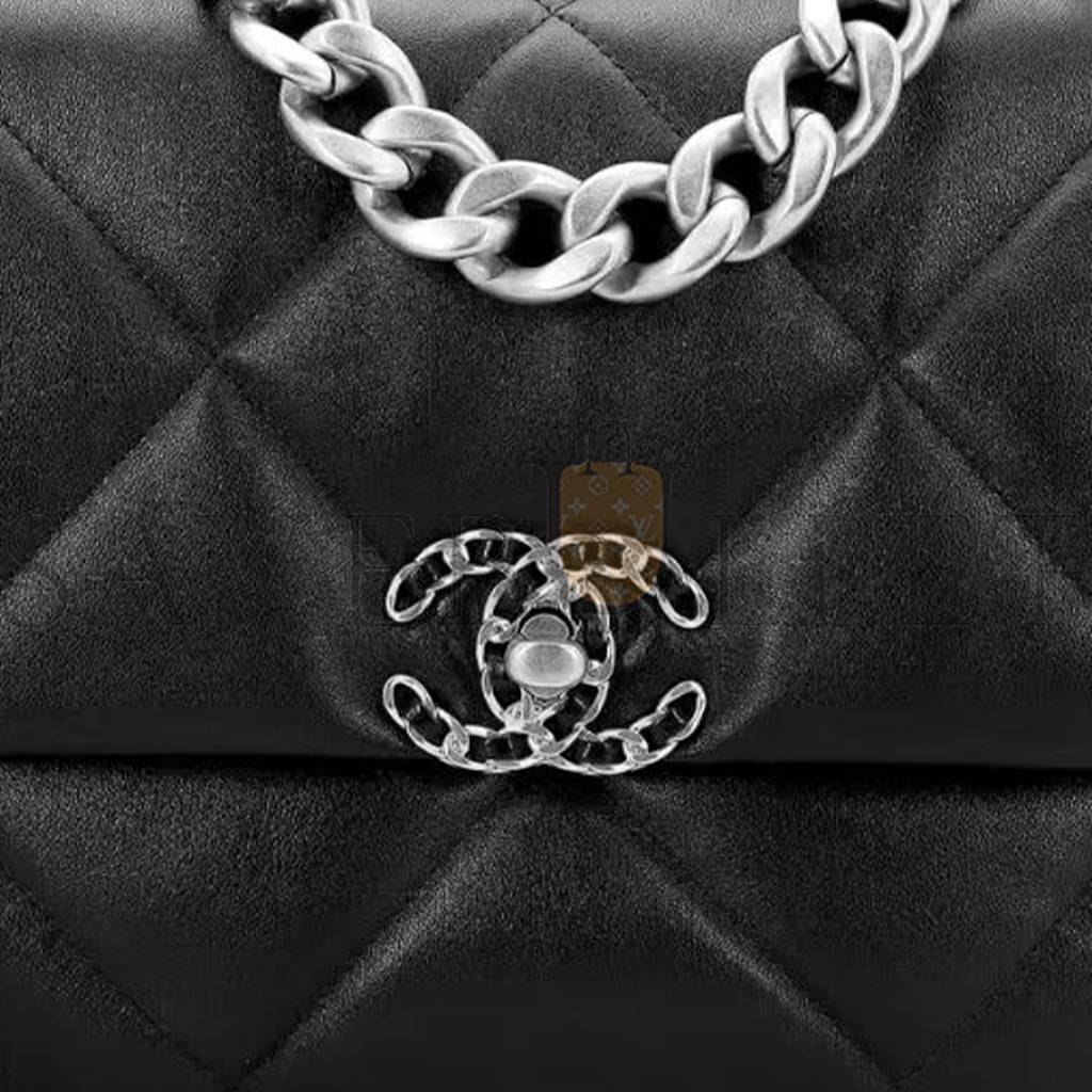 Ch*el 19 bag medium silver buckle chain handle flip bag as1161 (30*20*10cm)